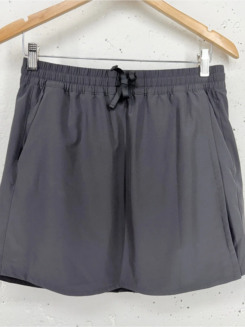 Patagonia Women’s Small Ink Washed Black Fleetwith Skort
